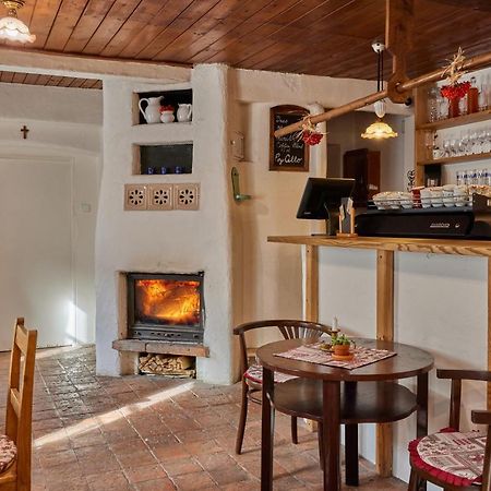 POD SVATOU ANNOU - penzion a kavárna Horní Maršov Esterno foto