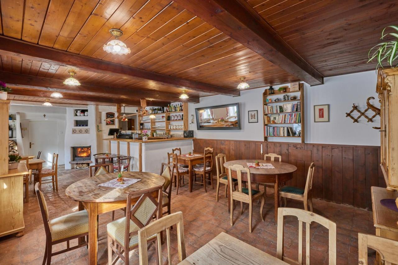 POD SVATOU ANNOU - penzion a kavárna Horní Maršov Esterno foto