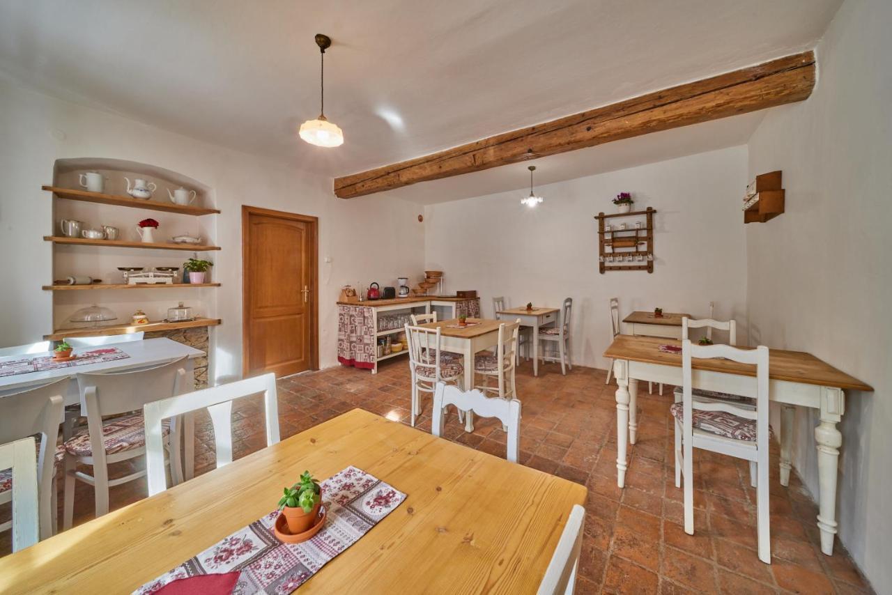 POD SVATOU ANNOU - penzion a kavárna Horní Maršov Esterno foto